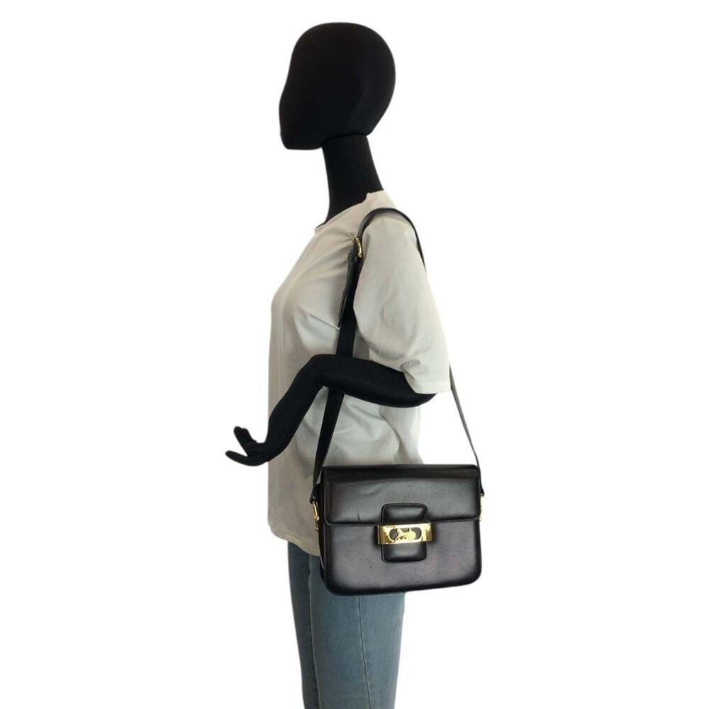 CELINE Celine Carriage Hardware Black Leather Shoulder Bag with Gold for Women - Picture 6 of 9